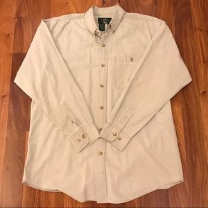Vintage Orvis pale green button up shirt. EUC